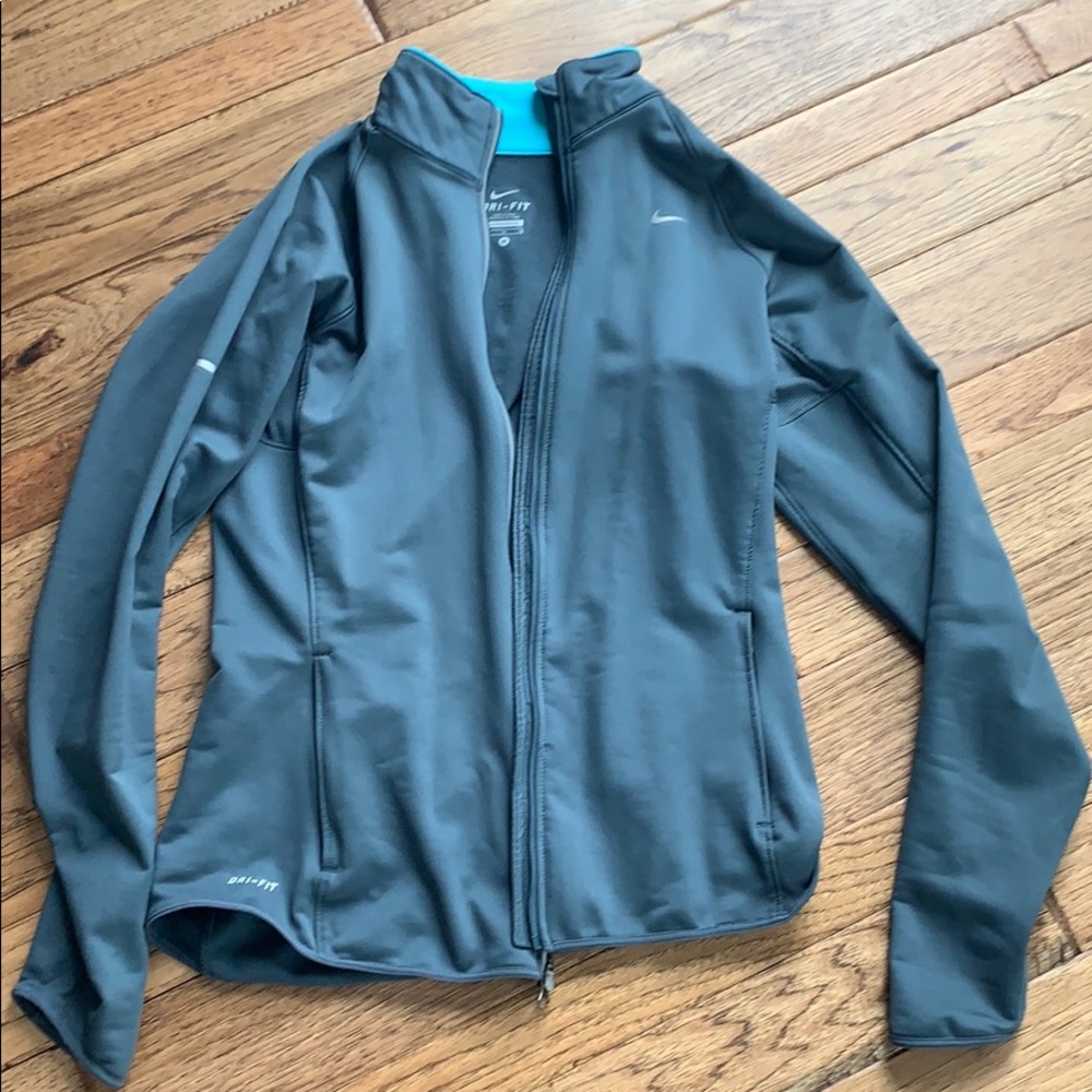 Nike womens jacket medium